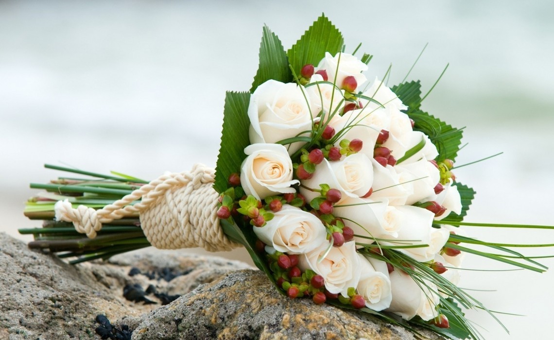 flower-bouquet-for-wedding-beautiful-bouquet-flower-rose-white-wedding-bouquet-other-wallpapers-at-wedding-flowers